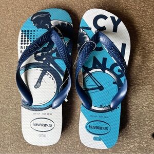 Havaianas Men’s Teen Flip Flops US 6 / 7